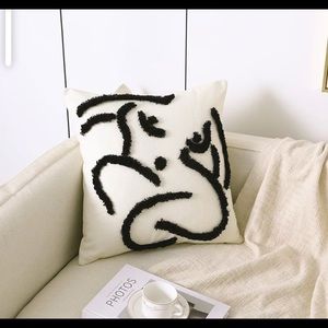 Body silhouette pillow cover